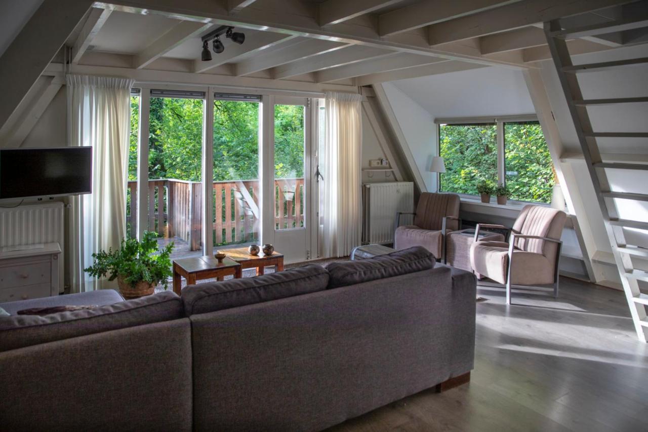Gezellige bungalow met zwembad op het park Durbuy Buitenkant foto